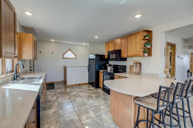 908 10th Street, Hudson, WI 54016