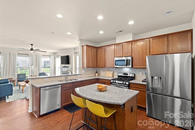 7921 Rolling Creek Court, Charlotte, NC 28270