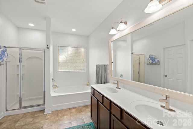 7921 Rolling Creek Court, Charlotte, NC 28270