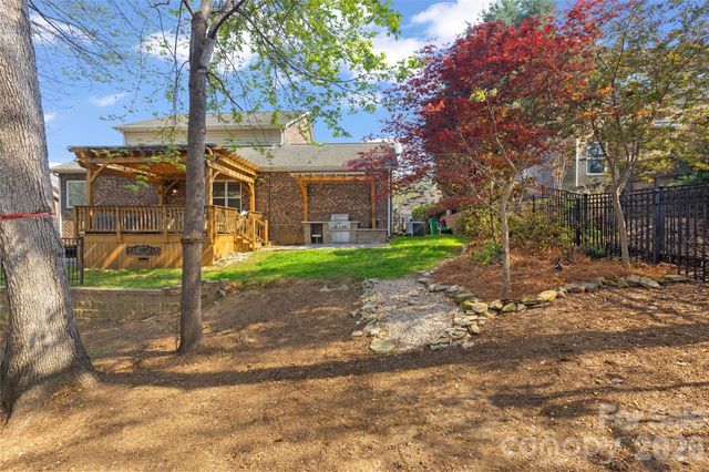 7921 Rolling Creek Court, Charlotte, NC 28270