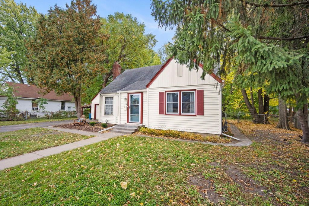 532 W Broadway Avenue, Forest Lake, MN 55025 — photo 2