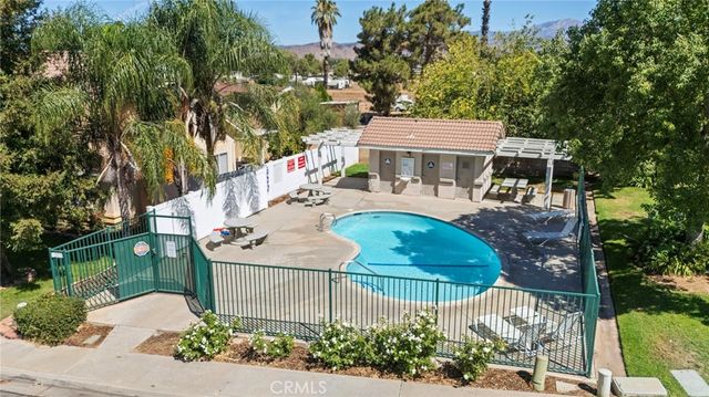 34849 Tara, Yucaipa, CA 92399