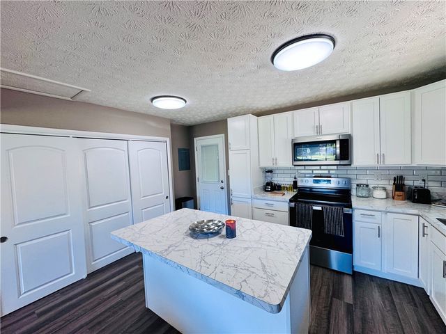 3931 Sumpter Avenue, Dayton, OH 45414