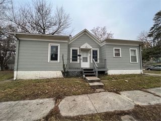 301 Lawndale Avenue, Kansas City, MO 64123