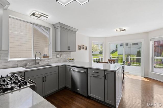 149 Brighthurst Drive, Chesterfield, MO 63005
