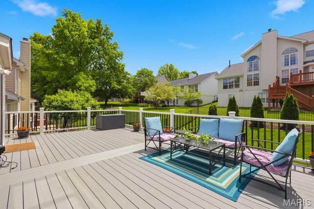 149 Brighthurst Drive, Chesterfield, MO 63005