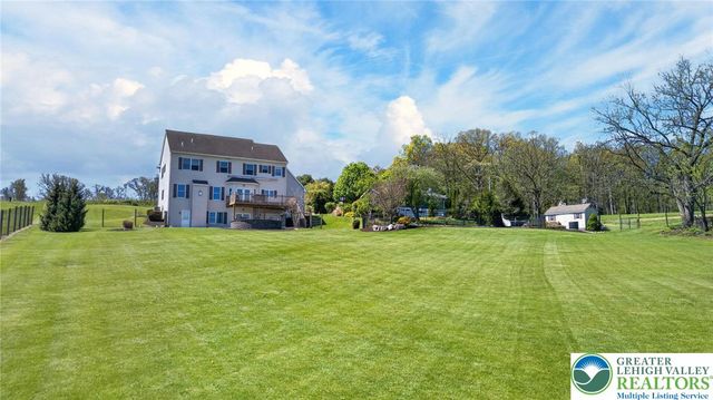 1044 Long Lane Road, Greenwich Twp, PA 19530