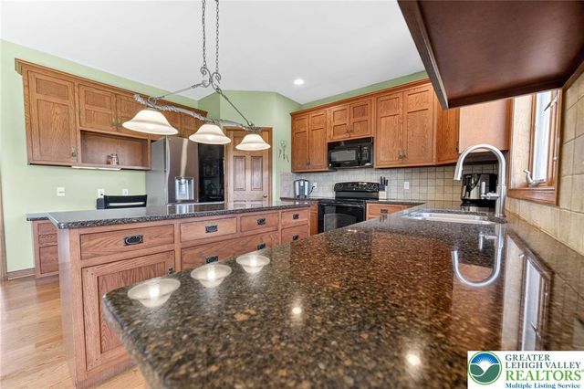 1044 Long Lane Road, Greenwich Twp, PA 19530