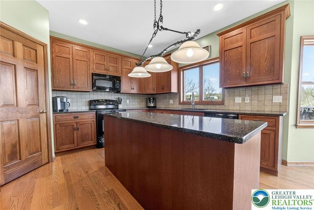 1044 Long Lane Road, Greenwich Twp, PA 19530