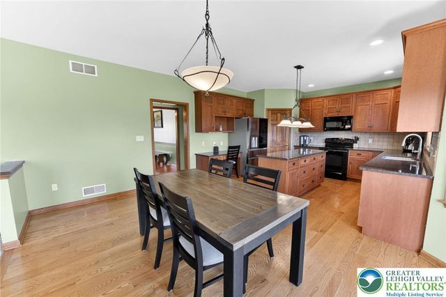 1044 Long Lane Road, Greenwich Twp, PA 19530