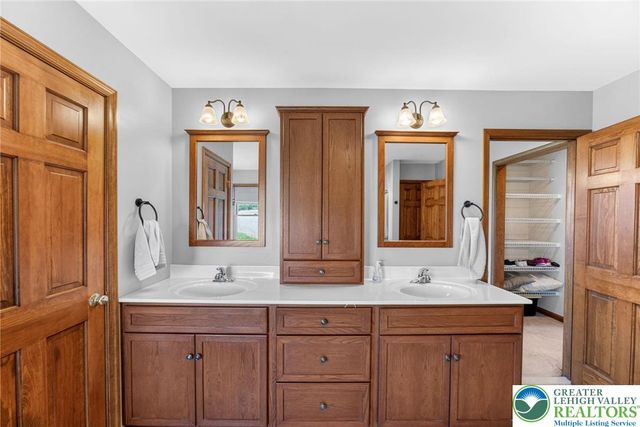 1044 Long Lane Road, Greenwich Twp, PA 19530