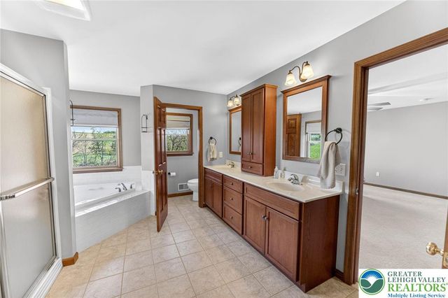 1044 Long Lane Road, Greenwich Twp, PA 19530