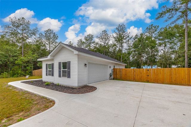 5096 Smith Road, Townsend, GA 31331