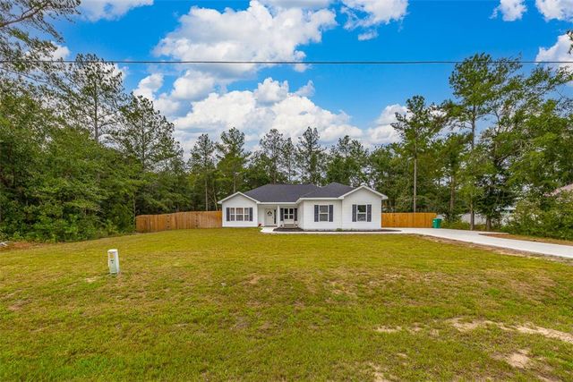 5096 Smith Road, Townsend, GA 31331