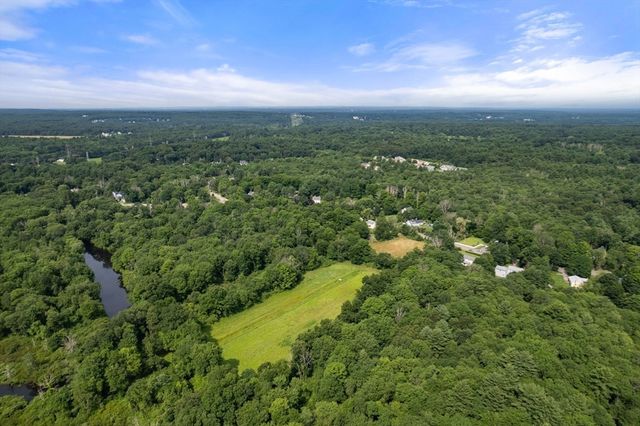 234-236-0 Pleasant Street, Millis, MA 02054