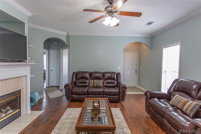 6913 Sandfield Drive, Montgomery, AL 36117