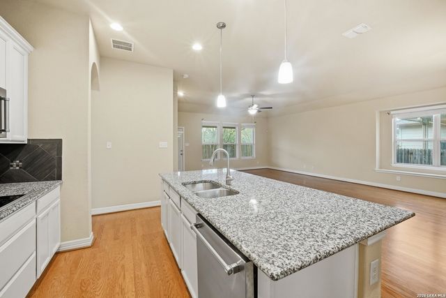 448 Turning Stone, Cibolo, TX 78108