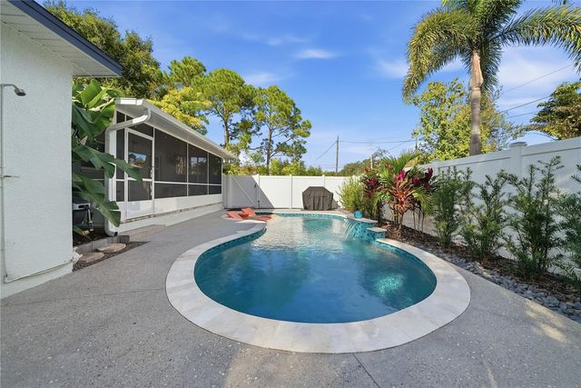 1830 MAIN STREET, Safety Harbor, FL 34695