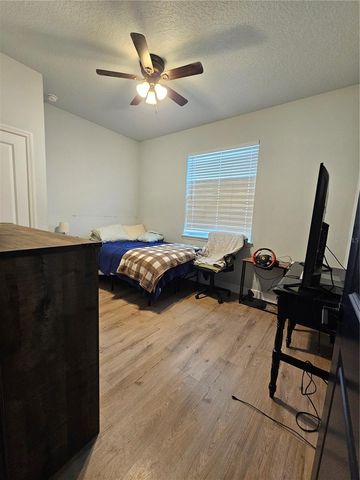 232 WALDOR AVENUE, Orange City, FL 32763