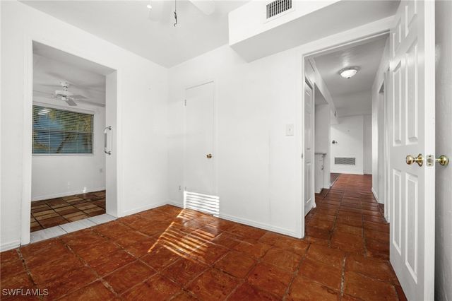 715 10th ST N, Naples, FL 34102