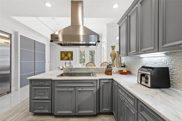 11051 HAWKSHEAD COURT, Windermere, FL 34786