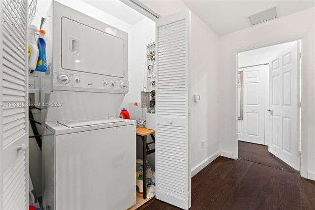 8395 SW 73rd Ave 115, Miami, FL 33143