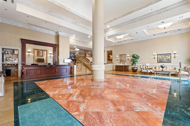 8395 SW 73rd Ave 115, Miami, FL 33143