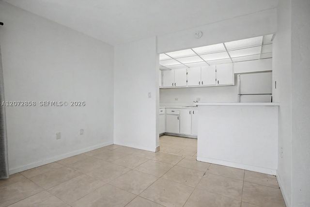6900 N Kendall Dr A409, Pinecrest, FL 33156