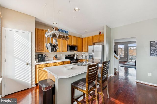 124 PENWICK CIR, Frederick, MD 21702