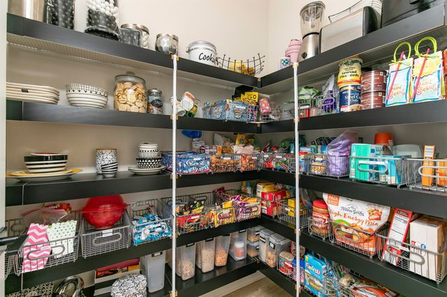 610 NW Georgetown Drive, Waukee, IA 50263