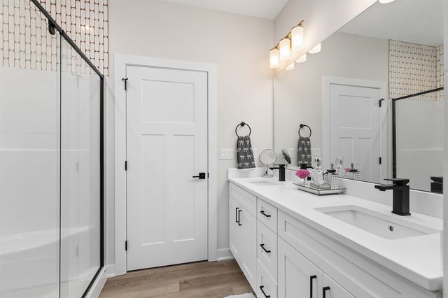 610 NW Georgetown Drive, Waukee, IA 50263