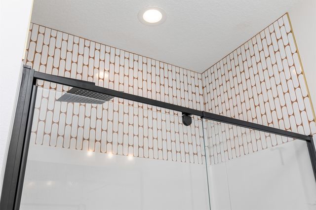 610 NW Georgetown Drive, Waukee, IA 50263