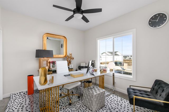 610 NW Georgetown Drive, Waukee, IA 50263