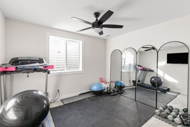 610 NW Georgetown Drive, Waukee, IA 50263