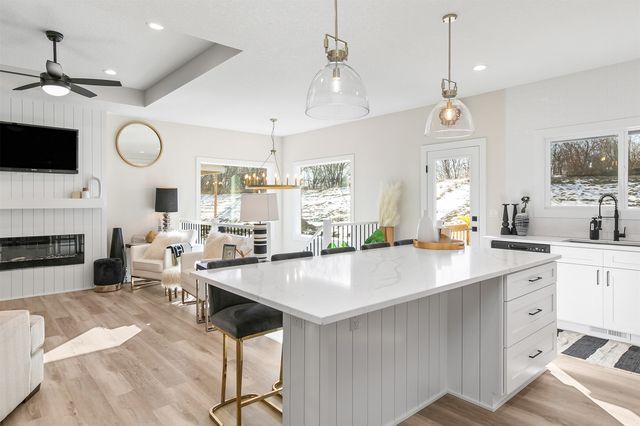 610 NW Georgetown Drive, Waukee, IA 50263