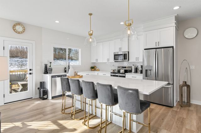 610 NW Georgetown Drive, Waukee, IA 50263