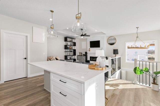 610 NW Georgetown Drive, Waukee, IA 50263