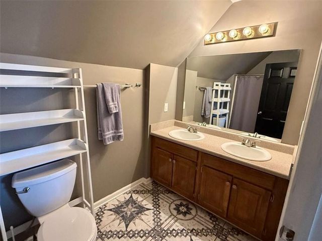 460 Rivers Road, Fayetteville, GA 30214