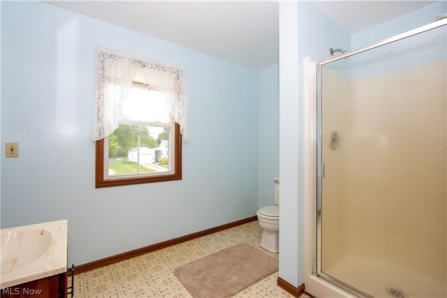 255 Wolf Avenue, Wadsworth, OH 44281
