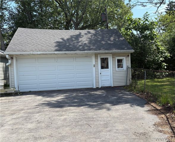 219 Niagara Falls Boulevard, Amherst, NY 14226
