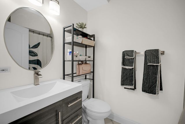 31 E 26th Street 4, Chicago, IL 60616