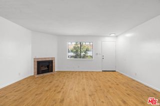 3939 Moore Street 105, Los Angeles, CA 90066