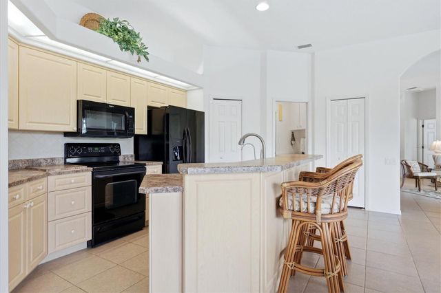 3175 VILLAGE LANE, Port Charlotte, FL 33953