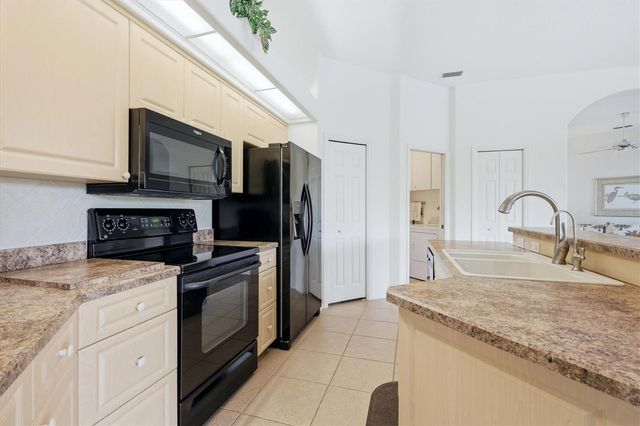 3175 VILLAGE LANE, Port Charlotte, FL 33953