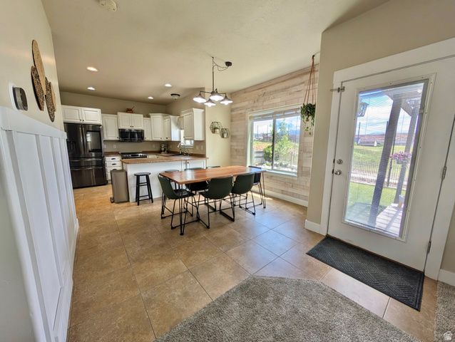 8936 N BARTON CREEK DR, Eagle Mountain, UT 84005