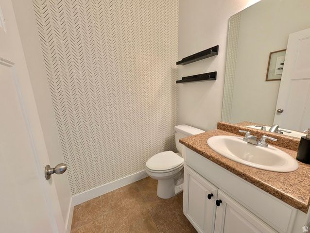 8936 N BARTON CREEK DR, Eagle Mountain, UT 84005