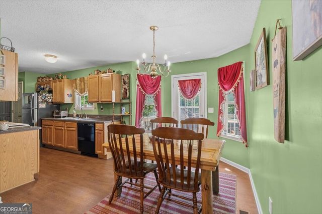 147 Park Heights Street, Buchanan, GA 30113