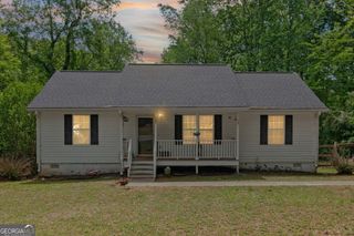 147 Park Heights Street, Buchanan, GA 30113