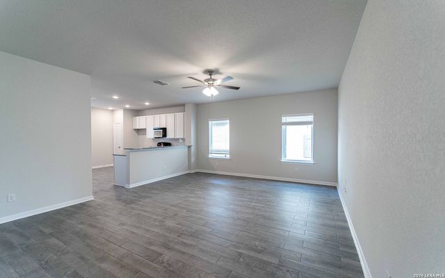 16311 Ginger Crossing, Elmendorf, TX 78112