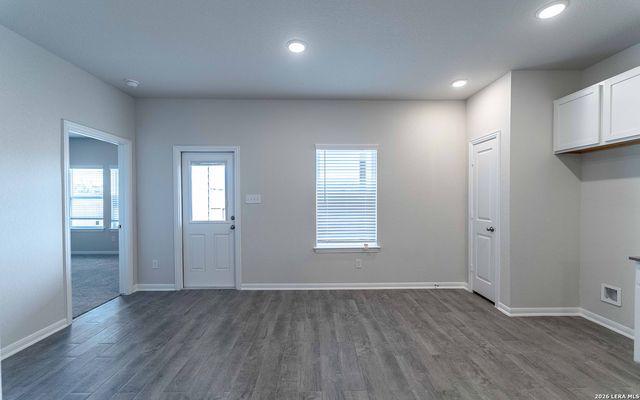 16311 Ginger Crossing, Elmendorf, TX 78112